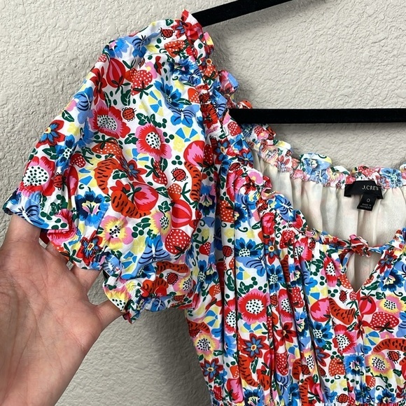 J Crew Smocked Waist Dress with Farmers Market Print Floral Ladybug Sz 0 - Picture 5 of 15